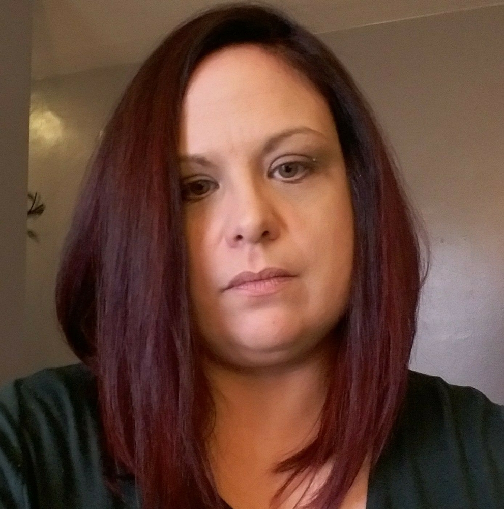 Meet your Posher, Courtney